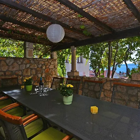 Karaber * フヴァル